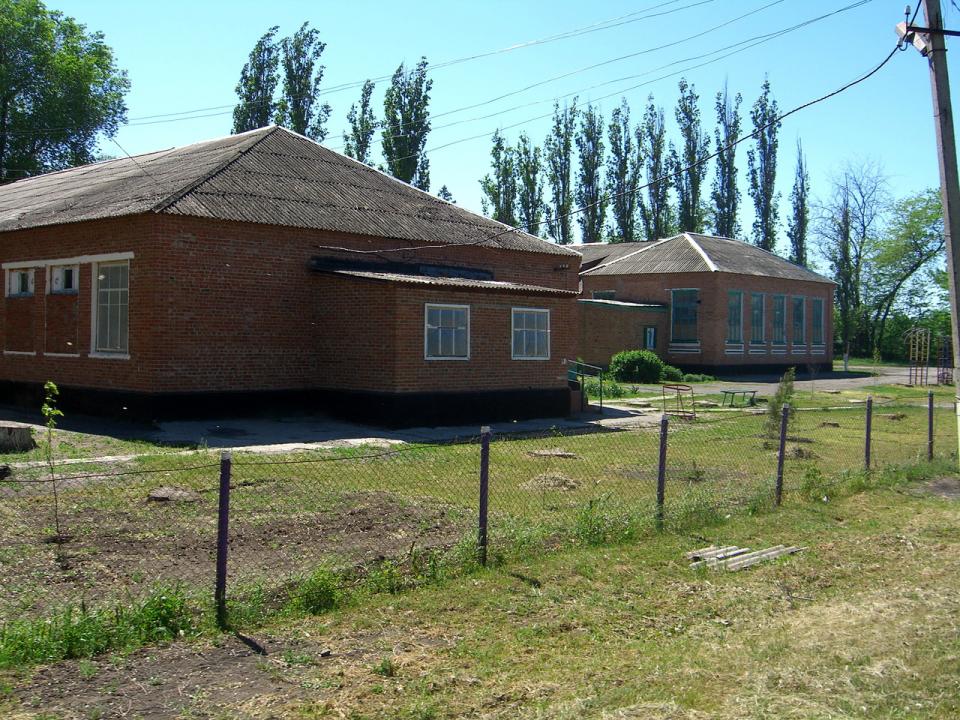 Alexander Fufaev's school in Orlovka, Russia
