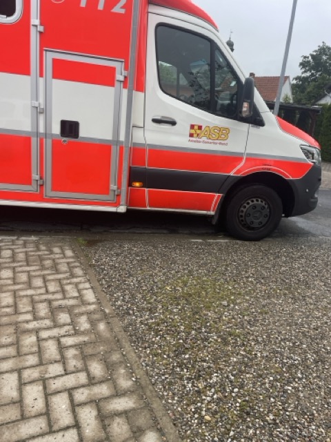 Ambulance in Borsum