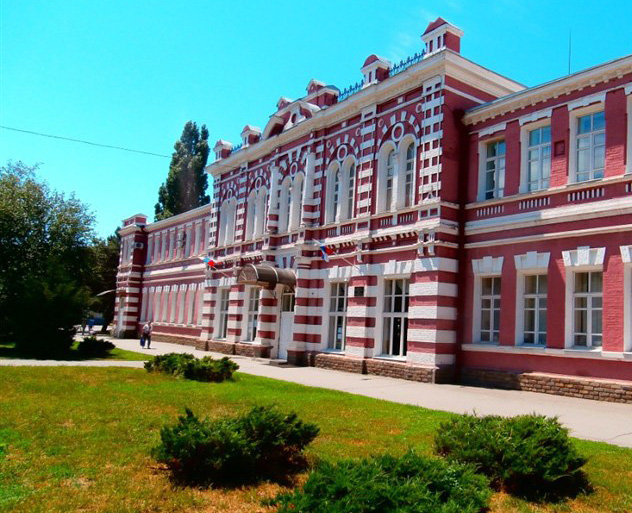 School Nr.1 in Azov
