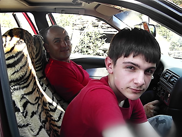 Alexander Fufaev with his uncle in the car