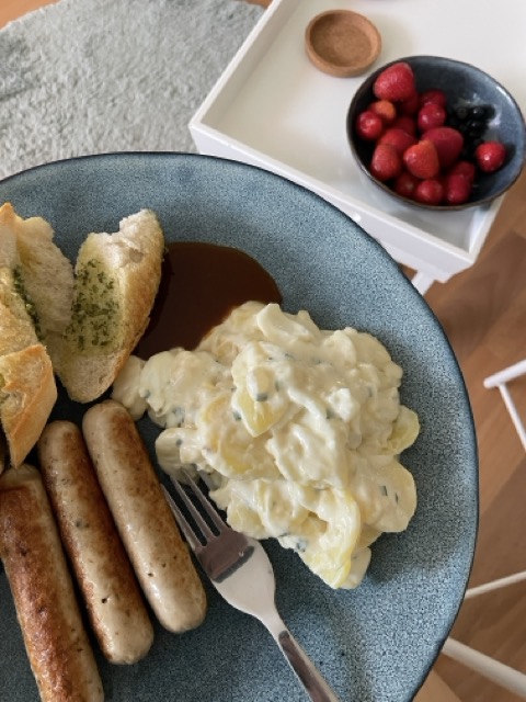 Vegan sausages with potato salad